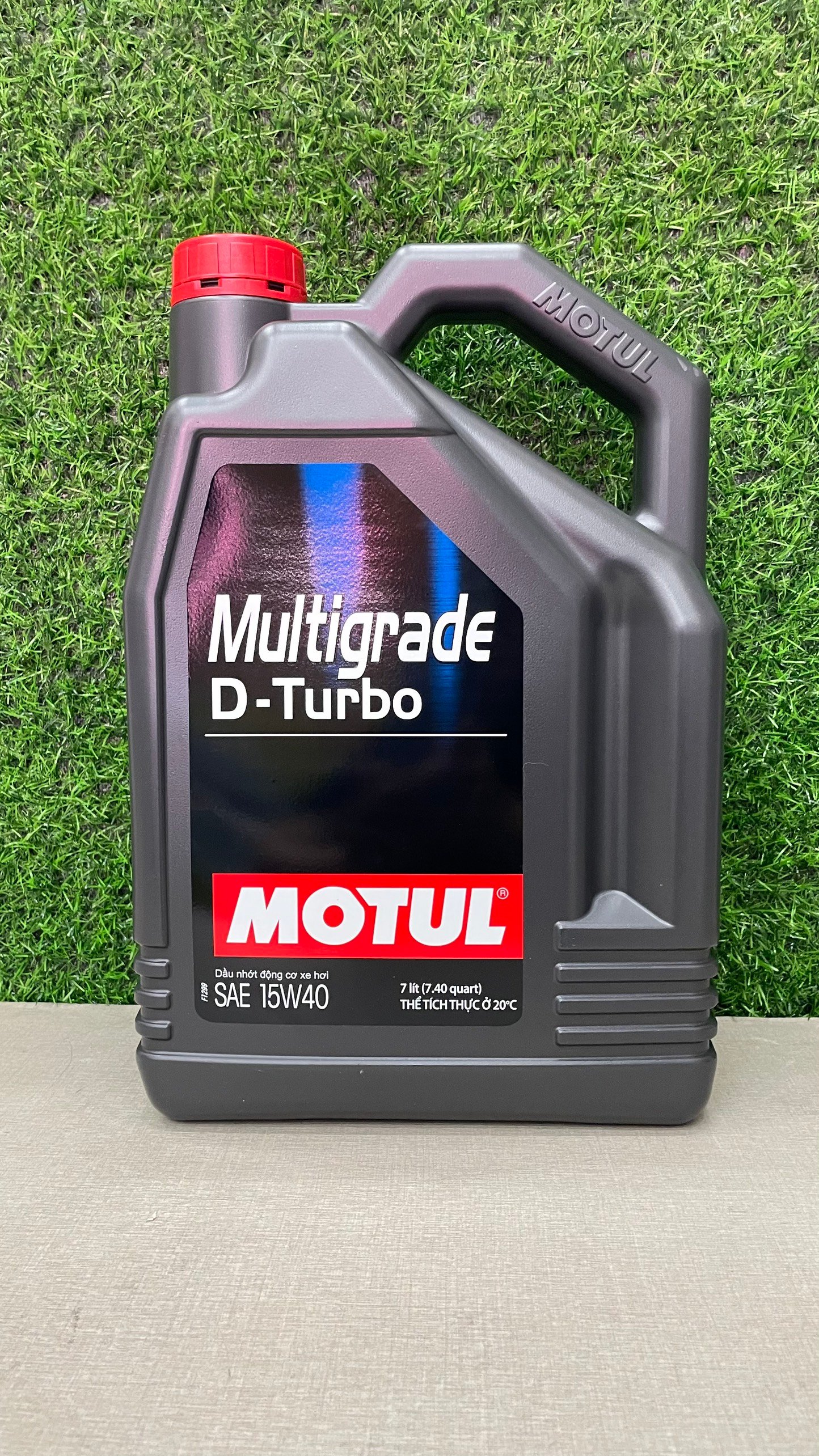 Dầu nhớt ô tô cao cấp Motul Multigrade D-Turbo 15W-40 API CI-4/SL